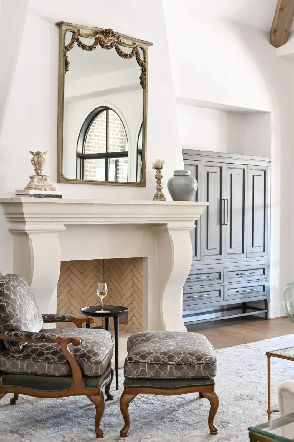 Beautiful great room in a modern French home by Morningstar Builders. #frenchcountry #greatrooms #modernfrench