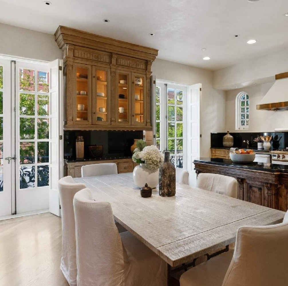 French kitchen in a Parisian style mansion in San Francisco. #frenchkitchens #elegantkitchendesign #oldworldstyle #frenchcountry