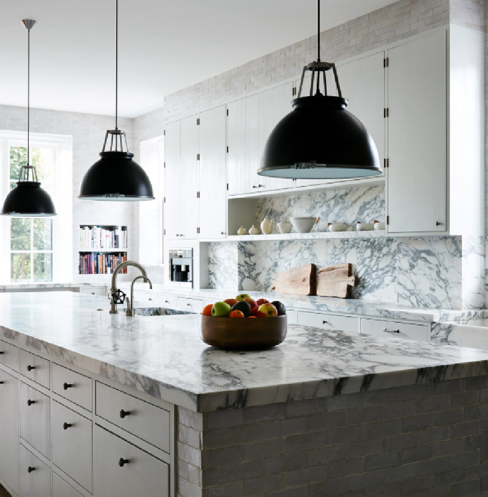 AM Atelier designed timeless kitchen with black and white. #timelesskitchen #kitchendesign