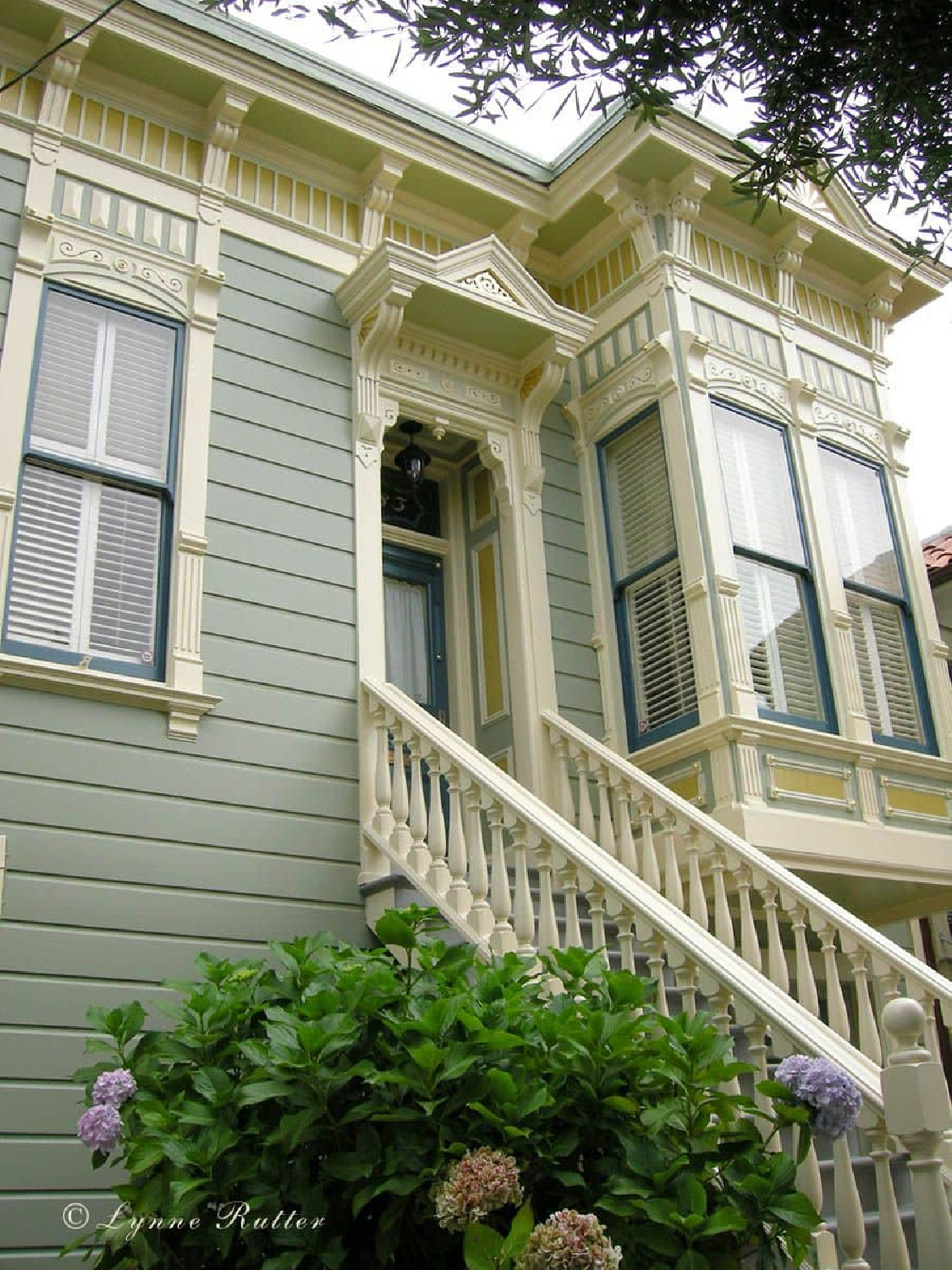 BM Saybrook Sage green paint color on a beautiful historic home exterior - Lynne Rutter. #saybrooksage #greenpaintcolors