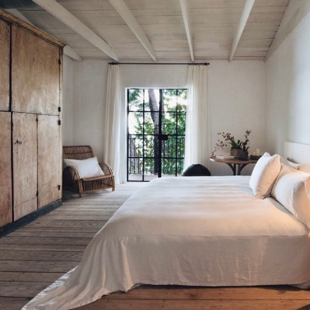 Belgian chic bedroom designed by Axel Vervoordt for Calvin Klein's Miami home - @kaniliving. #belgianbedroom #vervoordt