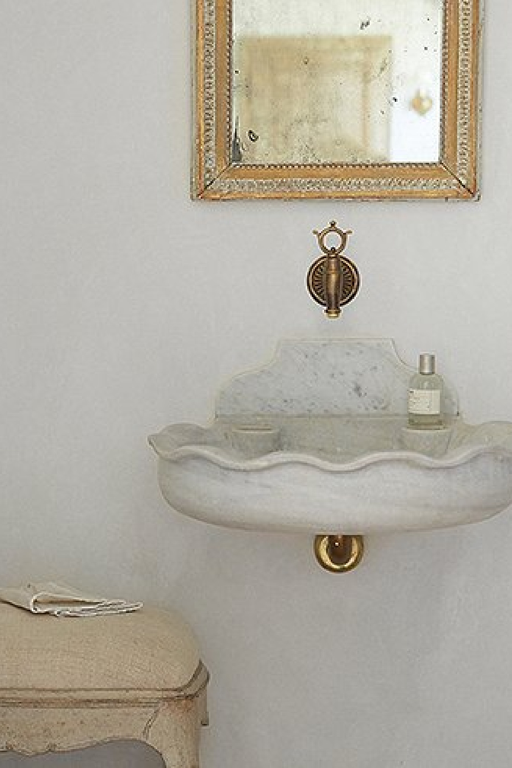 Stone sink in bath - Patina Farm (Brooke Giannetti) European country farmhouse in Ojai. #patinafarm #vintagemodern #modernrustic #oldworldstyle