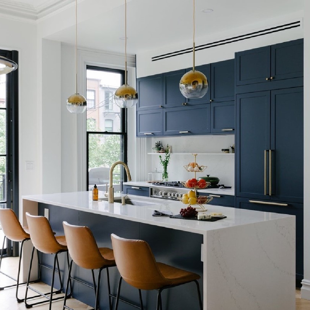 Blue kitchen with SemiHomemade cabinet fronts (Supermatte Night Sky Shaker front panels) - design by @brownstoneboys. #bluekitchens