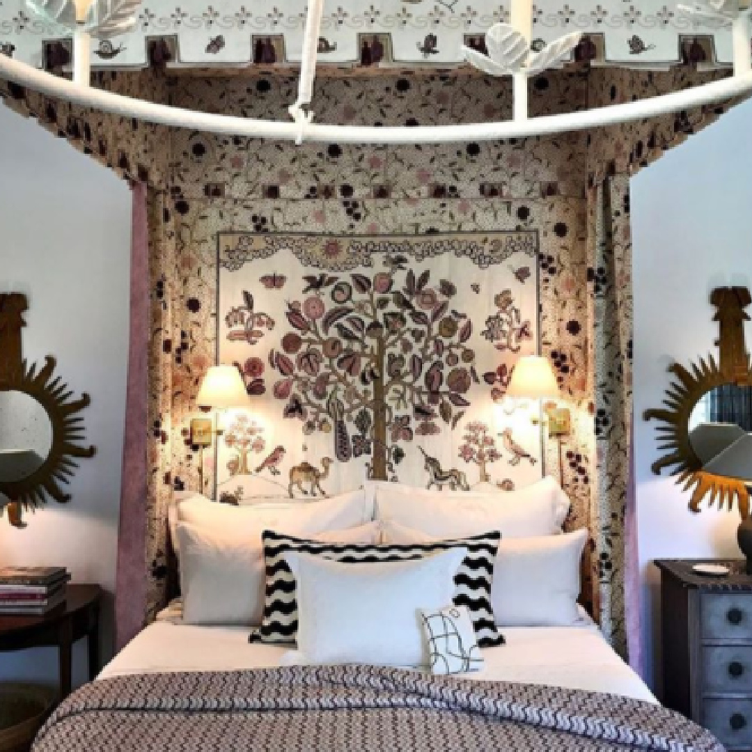 Master suite designed by Colette van den Thillart and Nicky Haslam in the MILIEU Showhouse 2020.