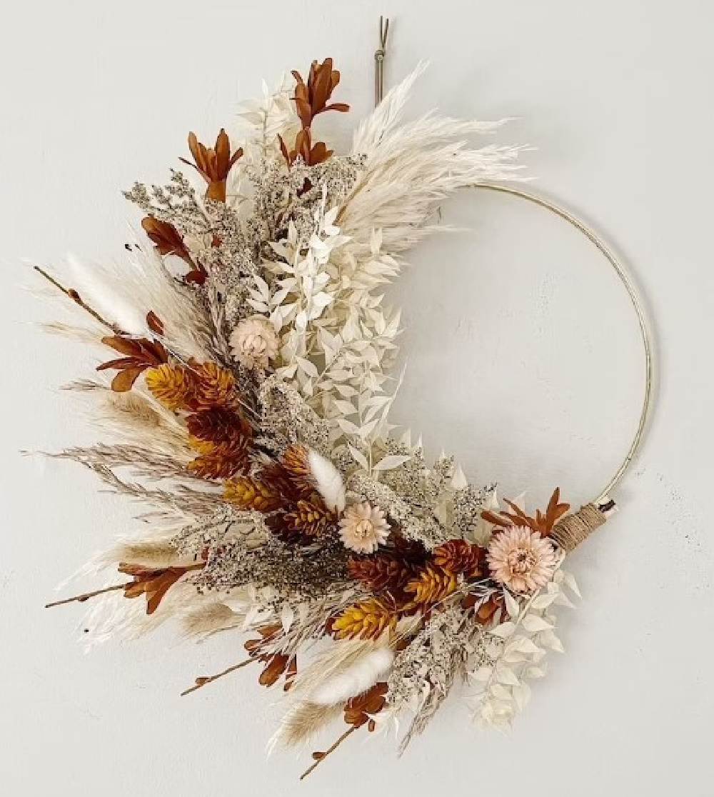 Fall wreath hoop by NovaWreaths on Etsy. #fallwreath #driedfloralwreath #hoopwreath