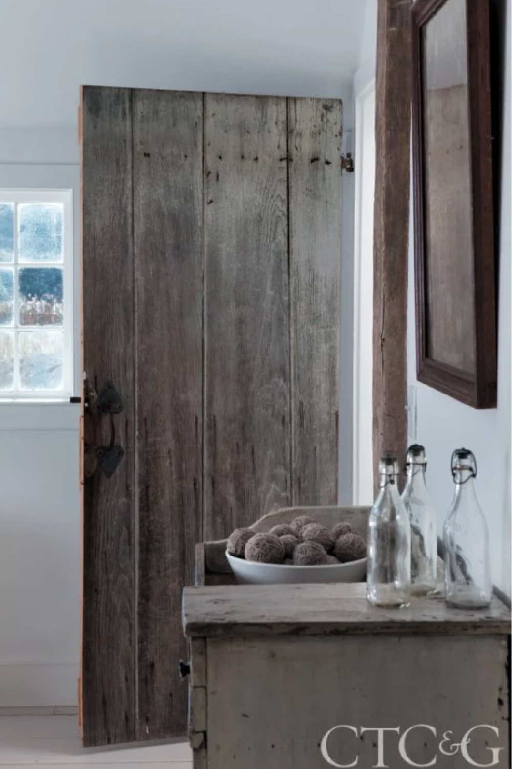 Primitive barn door in 1700s Connecticut cottage of Nancy Fishelson in CTCG (Feb 2012).