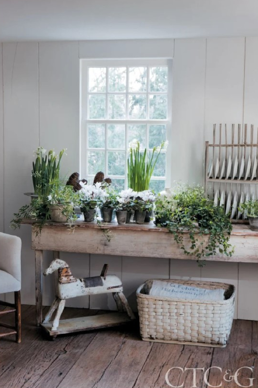 Primitive American antiques and plants in 1700s Connecticut cottage of Nancy Fishelson in CTCG (Feb 2012).