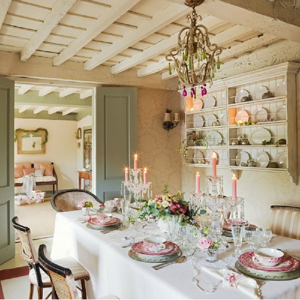 Dining room in a romantic french country cottage. 