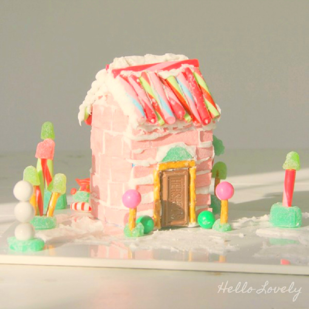 Gingerbread House Ideas & Inspiration #hellolovelystudio #pinkchristmas #gingerbreadhouse