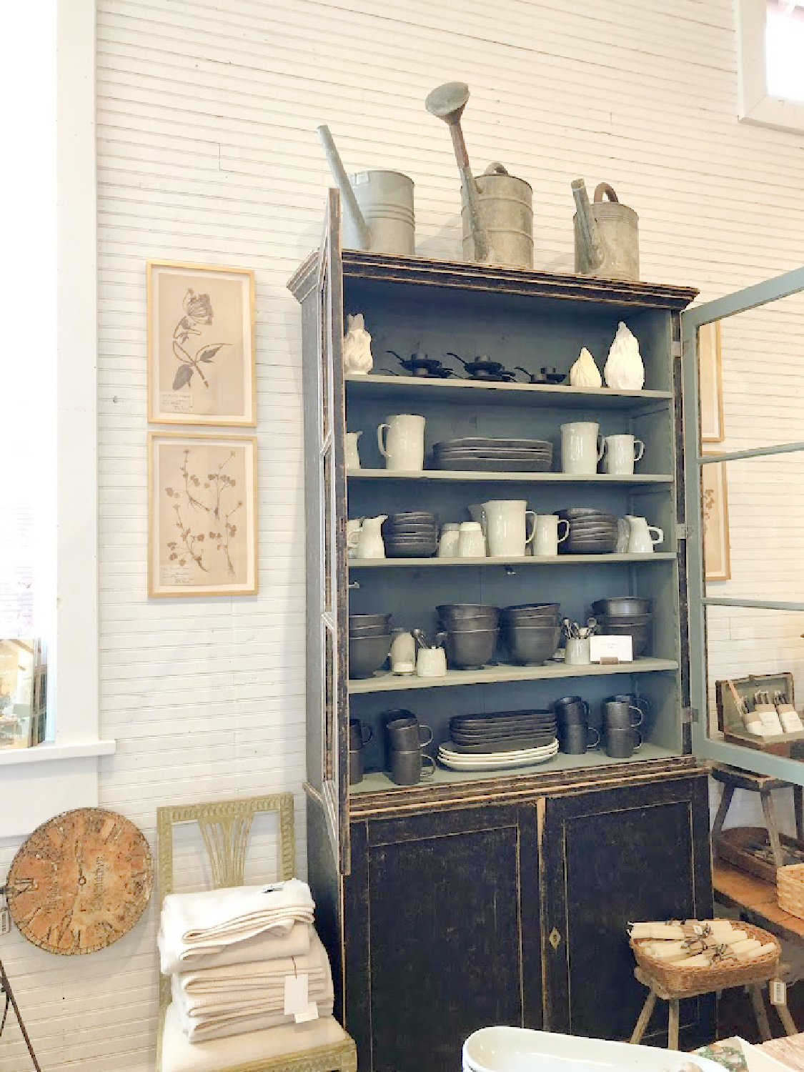 European country antiques, home decor, and clothing near Franklin - Patina Home & Garden from Giannettis in Leiper's Fork, TN - Hello Lovely Studio. #patinahome #leipersforktn