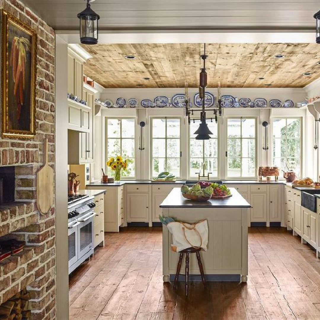 Rustic yet elegant kitchen by Alison Luckman in an Idaho farmhouse (photo by Eric Piasecki). #rusticwoodceiling #rustickitchens #farmhousekitchens