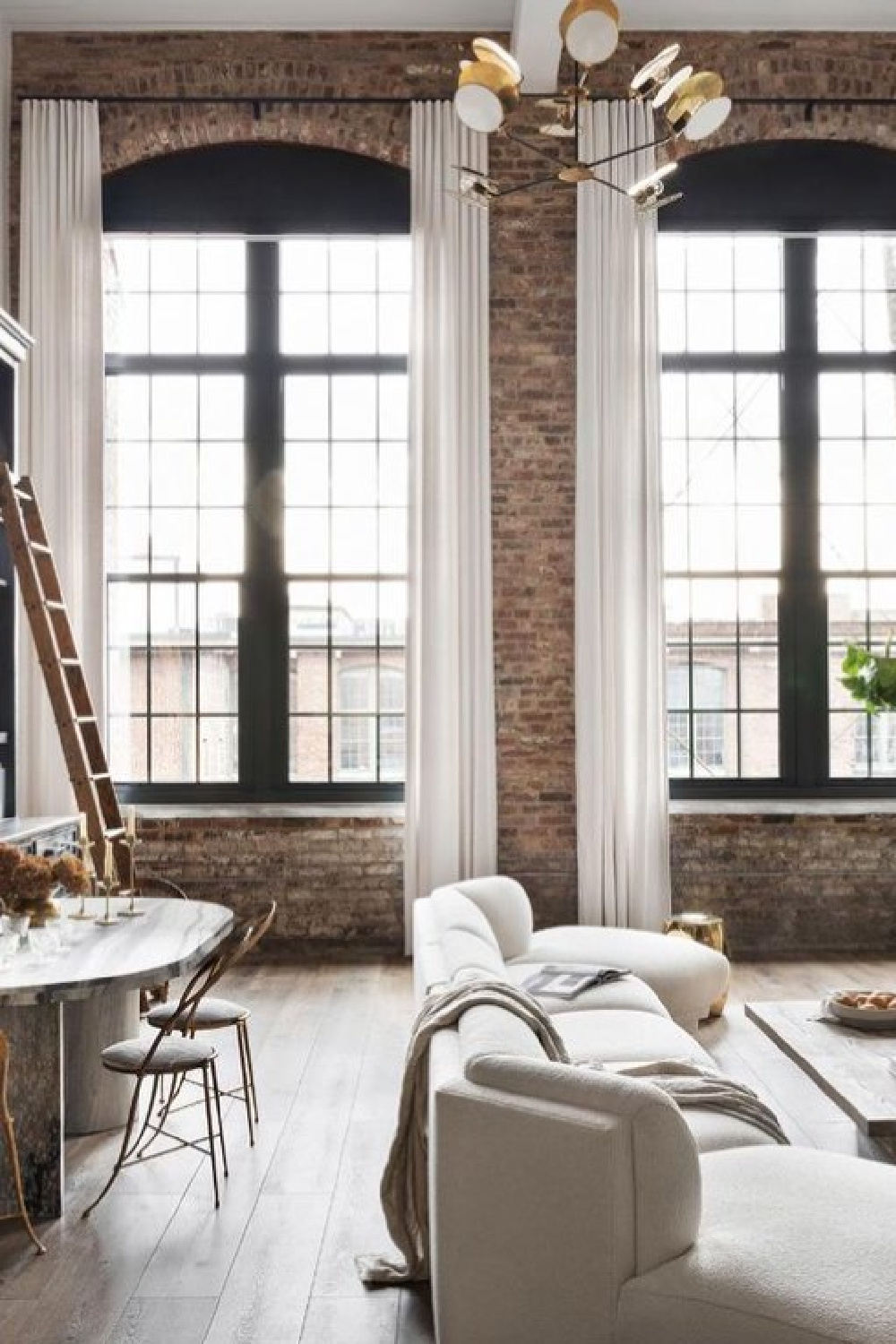 Beautiful Alison Victoria designed Atlanta loft on HTV's Windy City Rehab. Photo: Rustic White Interiors; Styling: Courtney Favini. House Beautiful.