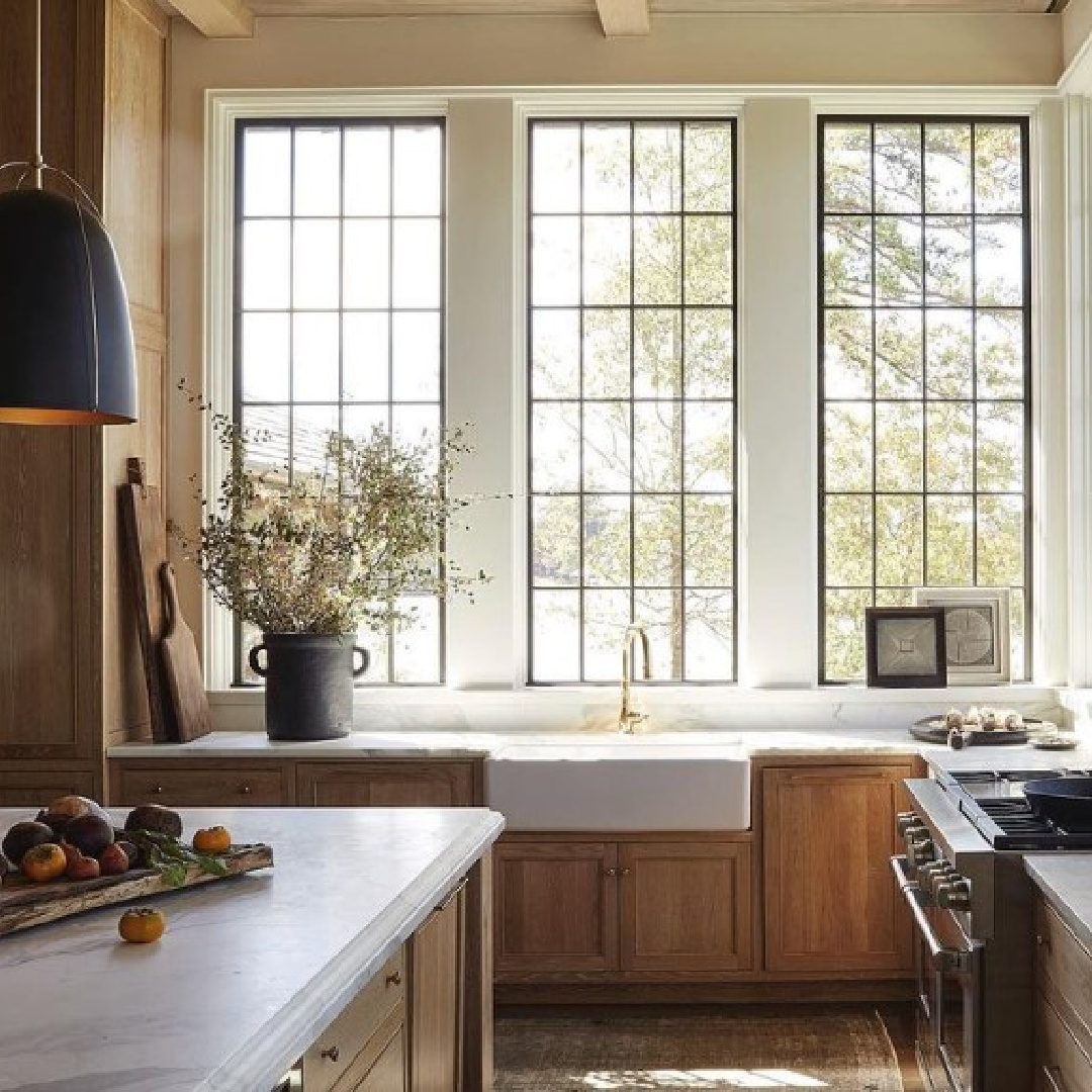 Timeless simplicity in a kitchen with magnificent architecture by Jeffrey Dungan Architects and interior design by Eleanor Roper. Photo by William Abranowicz.