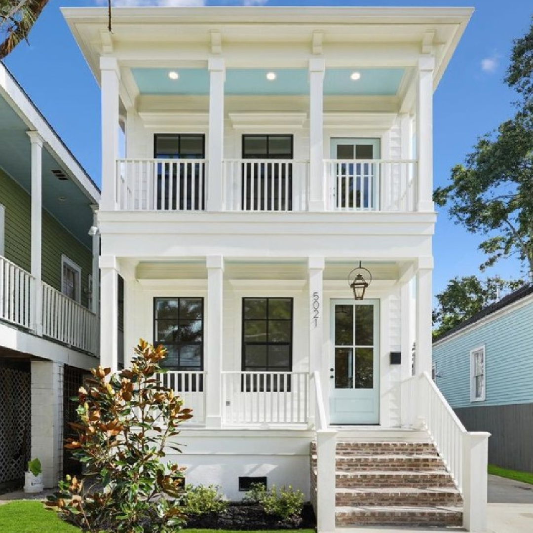 BM White Dove on a beautiful Southern house exterior - @avantgardenola. #bmwhitedove #whitehouseexteriors