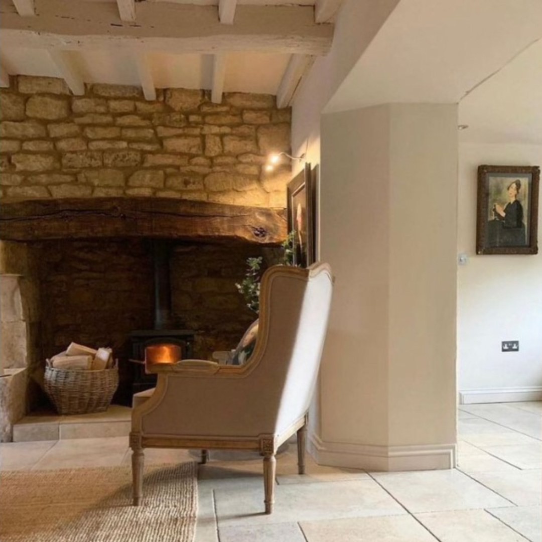 Peony Cottage - a vacation rental in the Cotswolds - @peonycottagecotswolds. #cotswoldscottage #englishcountry