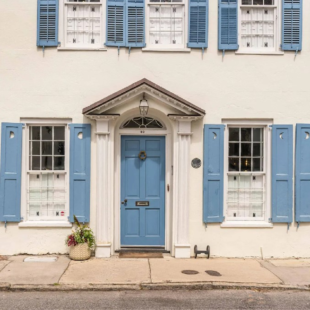 Beautiful Charleston exterior with French blue shutters - 40 Tradd St. was built in 1718 and appeared in "The Patriot." #charlestonhomes #18thcenturyhomes #historichouseexteriors
