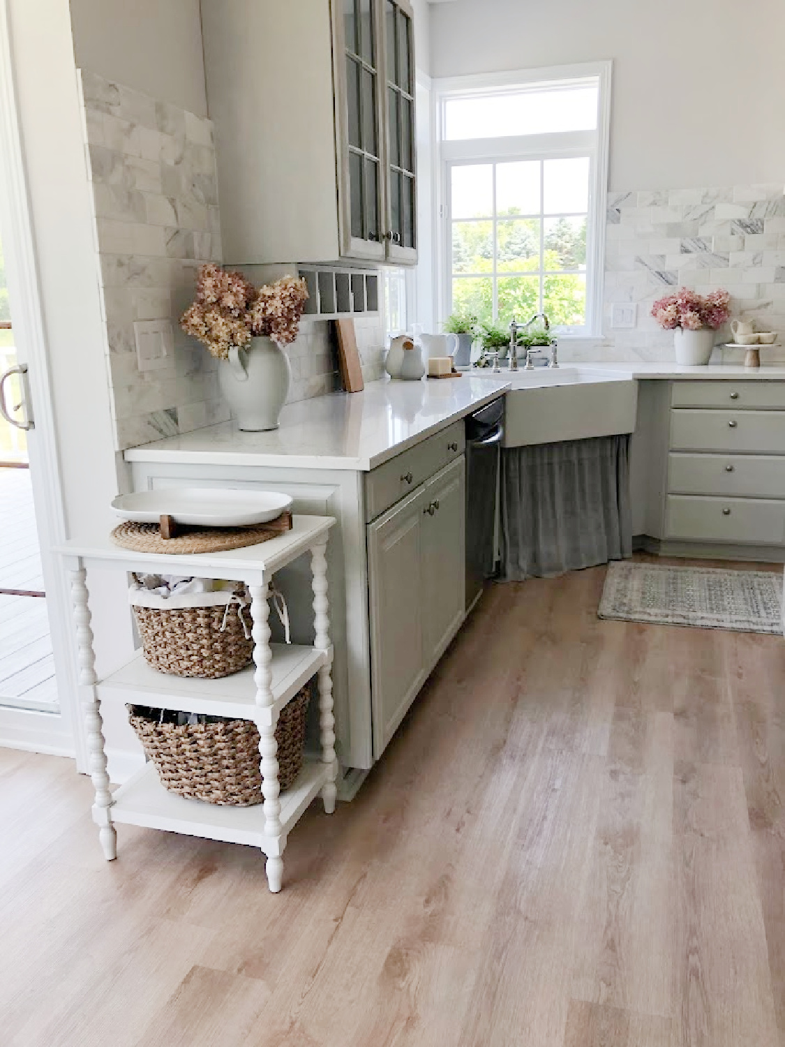 Amber Lewis x Loloi runner rug in my modern French kitchen with Muse quartz (Viatera) - Hello Lovely Studio. #modernfrench #greykitchens #viateramuse