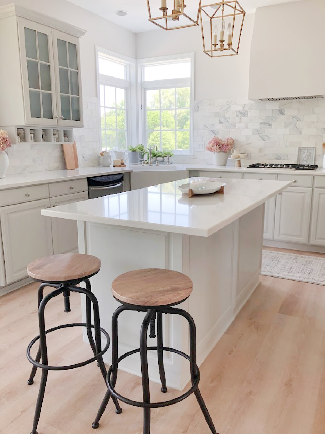 Amber Lewis x Loloi runner rug in my modern French kitchen with Muse quartz (Viatera) - Hello Lovely Studio. #modernfrench #greykitchens #viateramuse