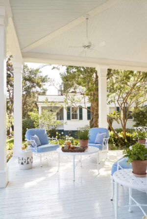 Tropical Paint Colors in a Charming Traditional Charleston Home - Hello ...
