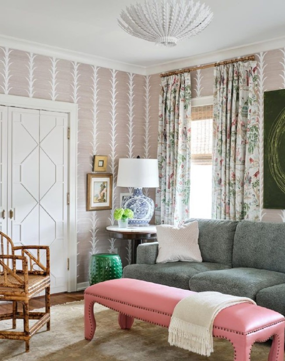 Keeping room in Maria E. Beck's 1931 renovated Texas home. #traditionalstyle #sophisticatedinterior#timelessdesign