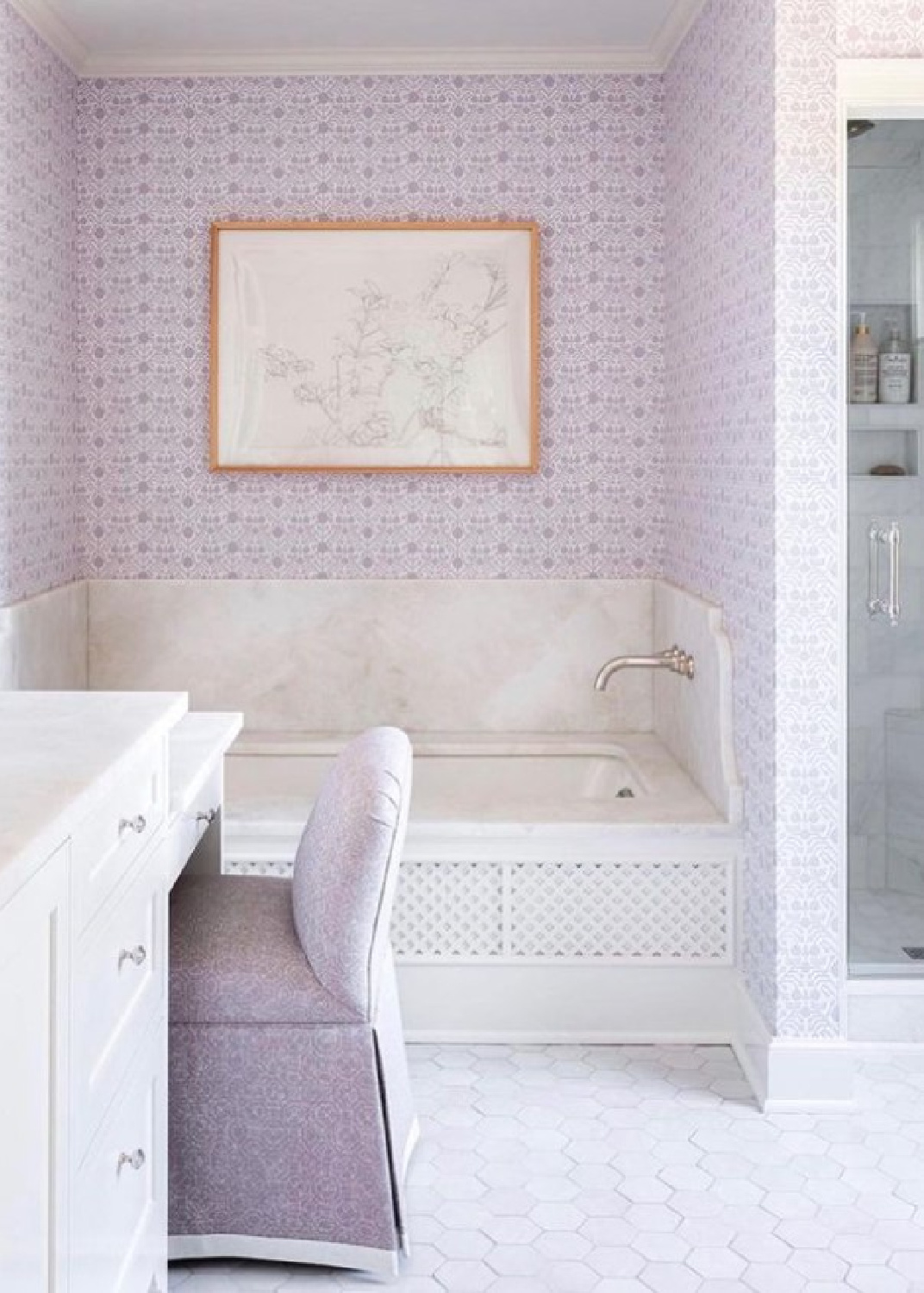 @msteffeninteriors - Beautiful lavender wallpaper in a bath. #bathroomdesign #bathroomwallpaper