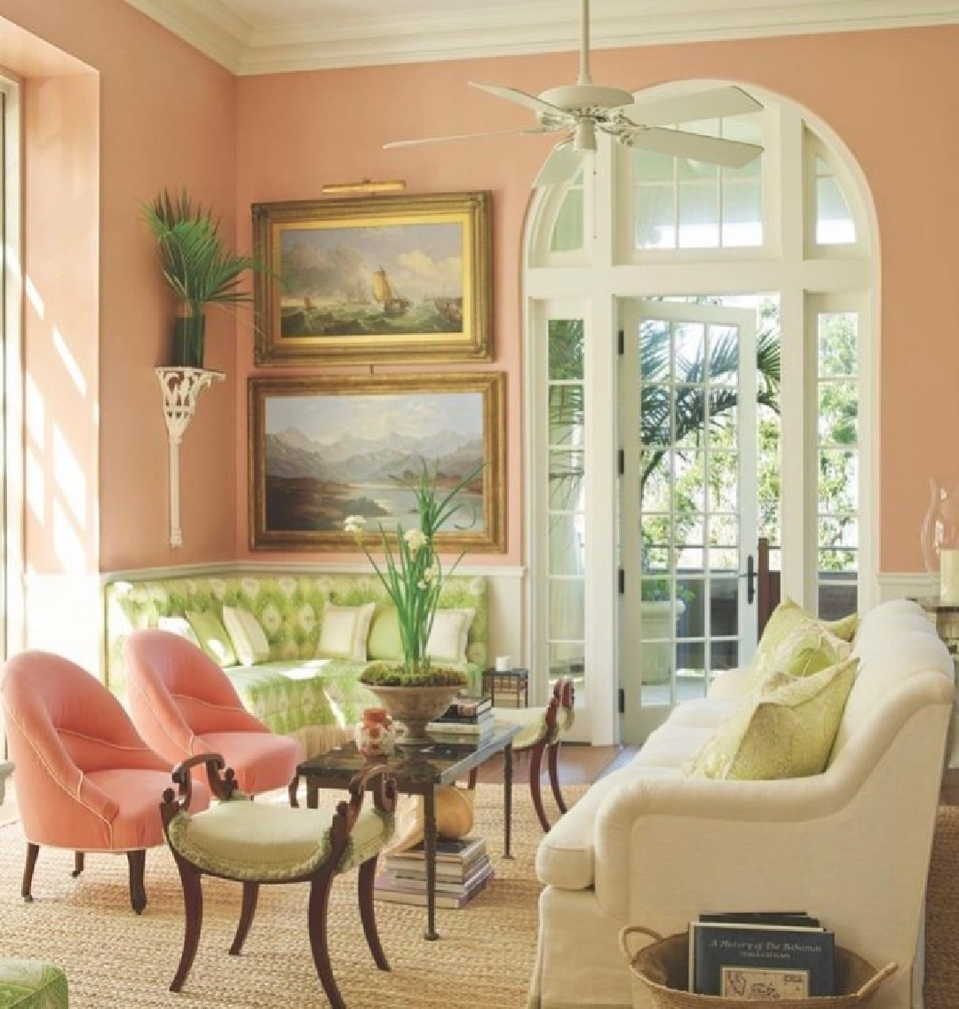 Coastal living room with tropical pink walls and classic traditional style - Lindroth Design. #coastallivingroom