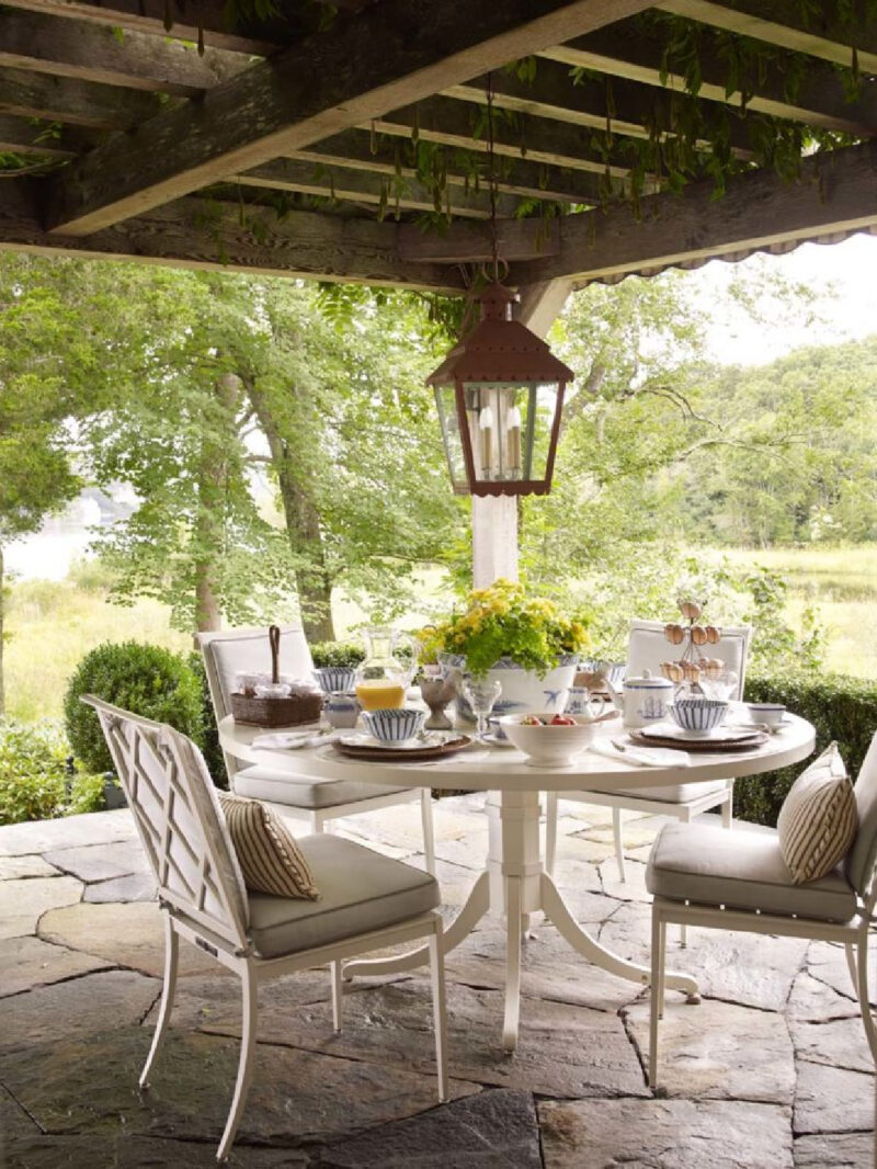 Cathy Kincaid Interiors: Classic, Comfortable Chic - Hello Lovely