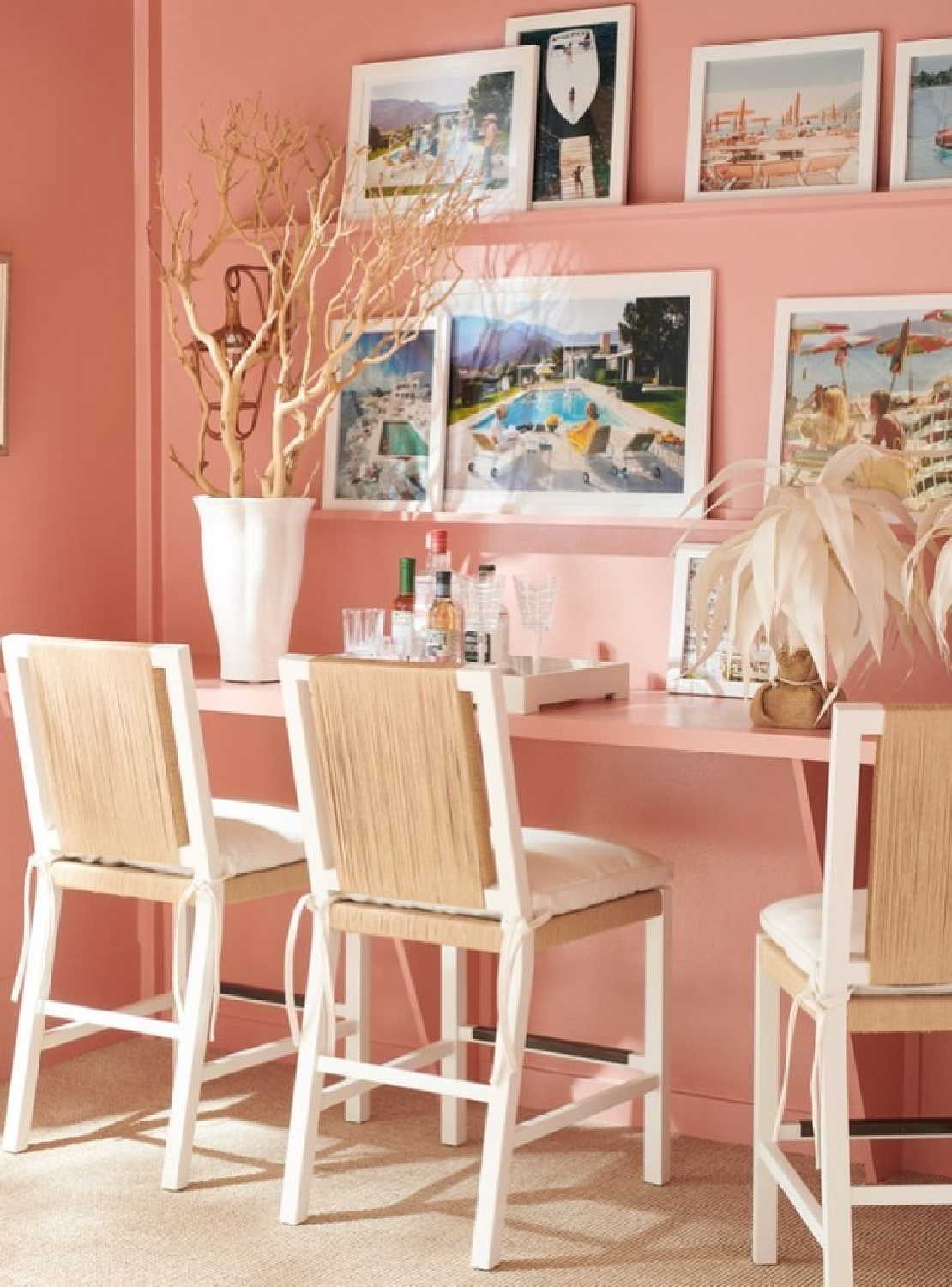 Earthy pink painted walls (Benjamin Moore) paired with Suzanne Kasler's Haut Marais Collection. #suzannekasler #hautmaraiscollection #pinkinteriors