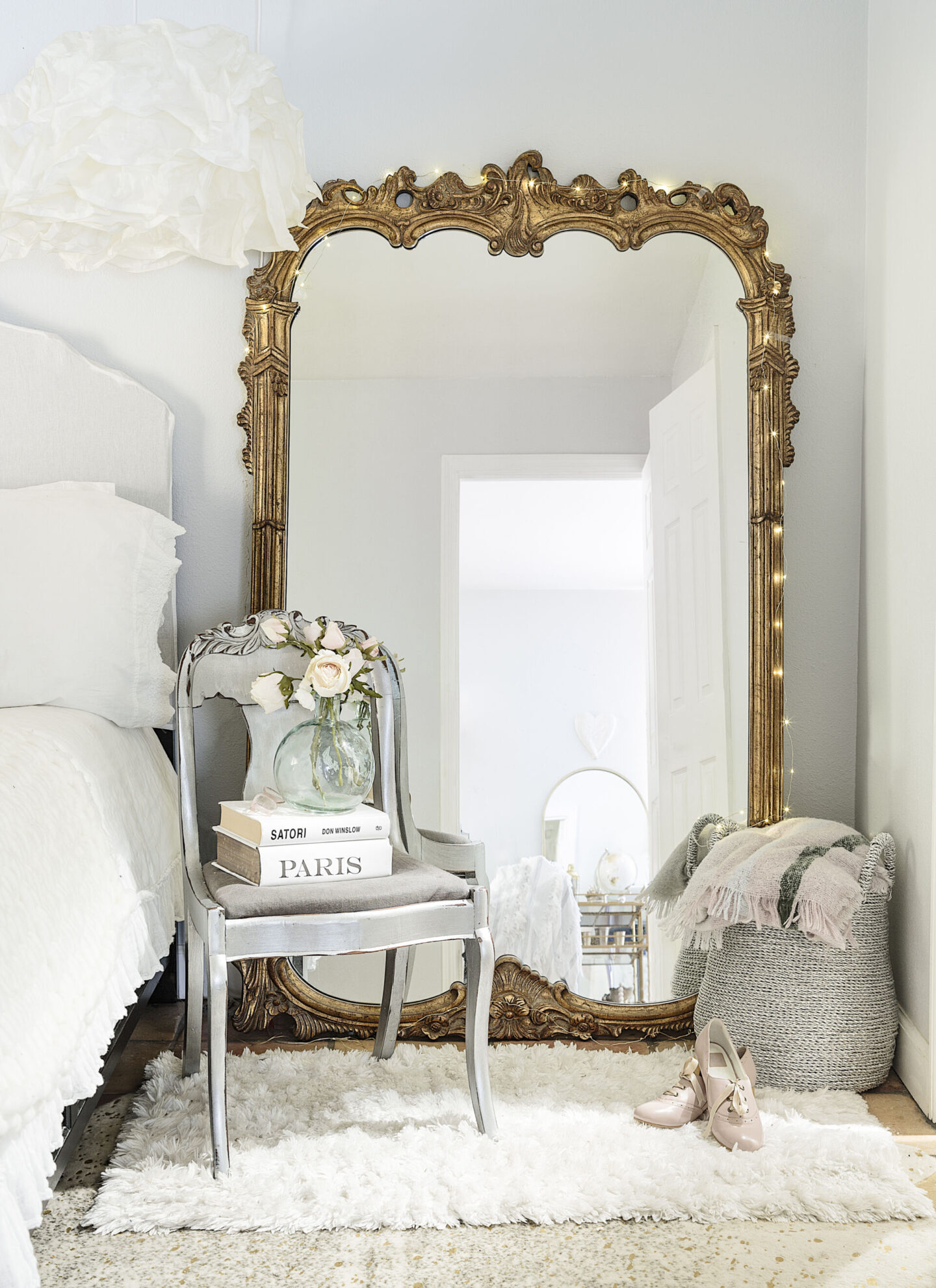 Serene, romantic, ethereal white interior from Fifi O'Neill's SHADES OF WHITE (CICO Books, 2021). #fifioneill #whiteinteriors