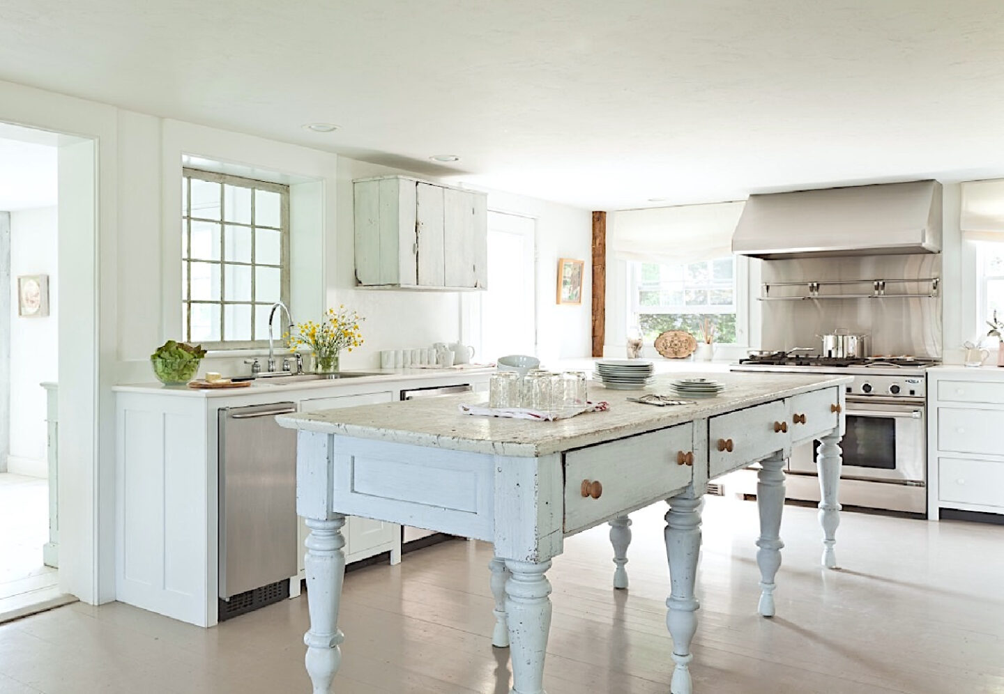 Rustic romantic white kitchen styled by Fifi O'Neill for SHADES OF WHITE. Mark Lohman photo.