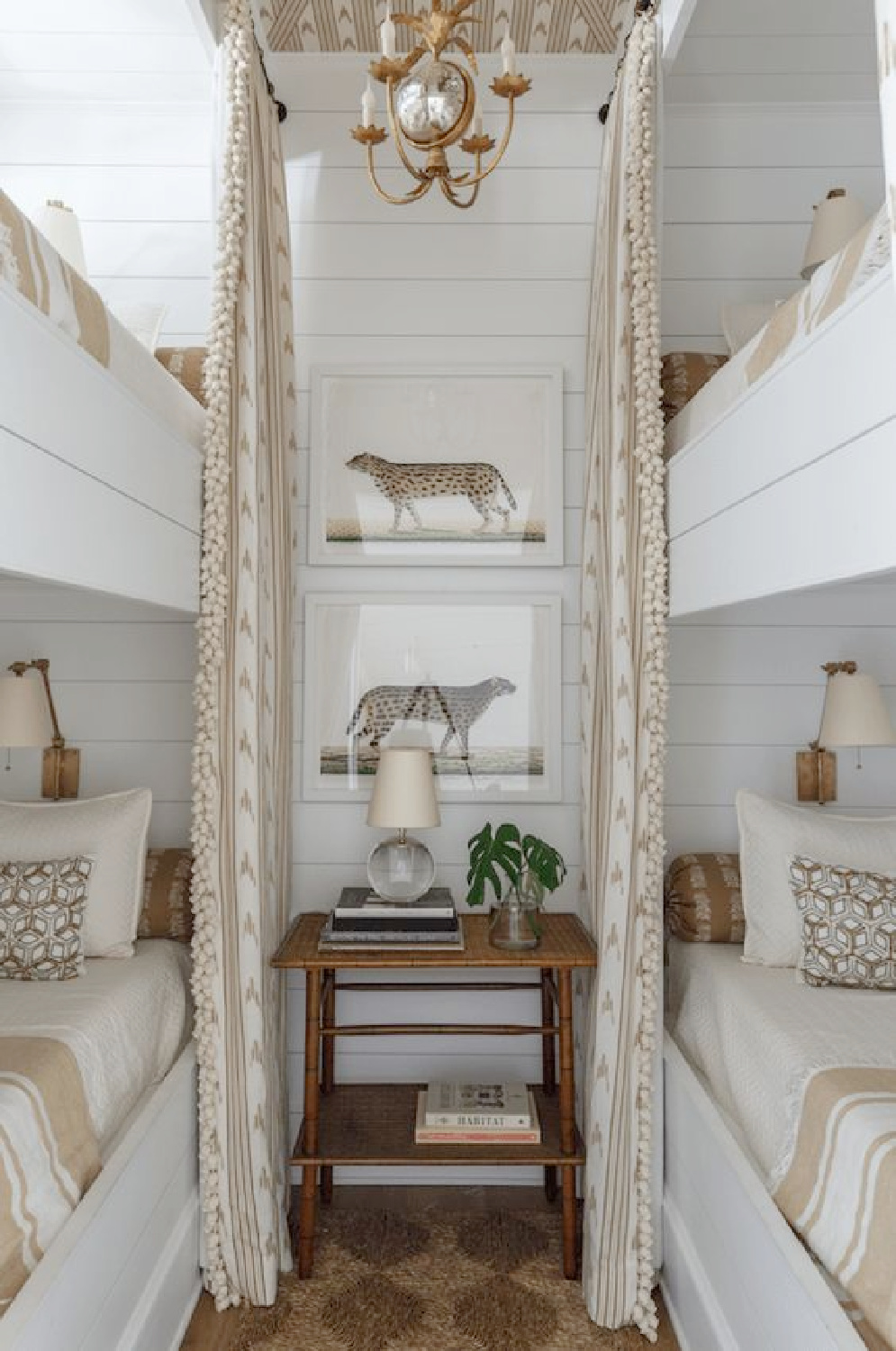 Beautiful bunk room in 2019 Southern Living Idea House. #bunkrooms #bunkbeds