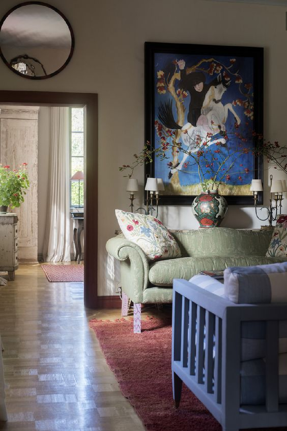 Swedish farmhouse style living room - Beata Heuman with Marianne Stalin painting.