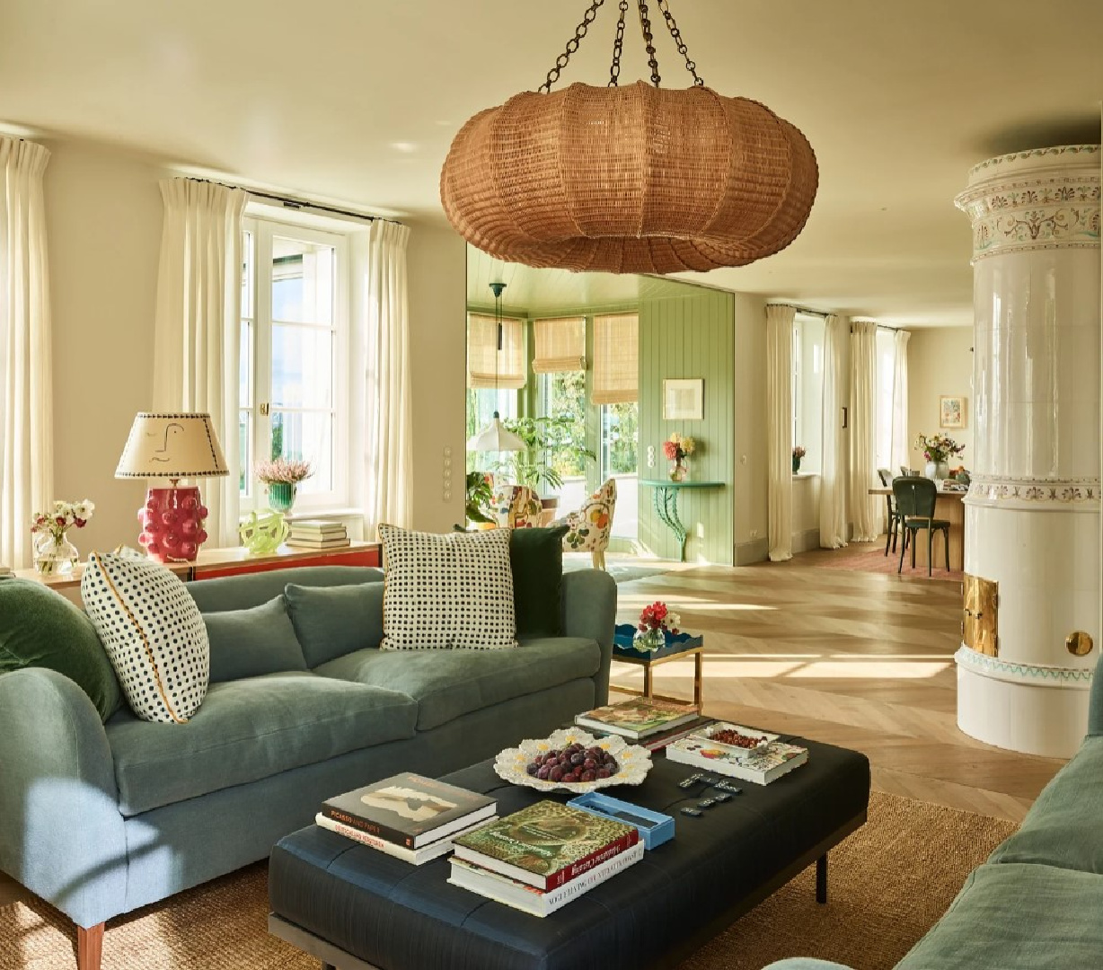 Gorgeous and whimsical living space with design by Beata Heuman; photo: Robert Reiger.
