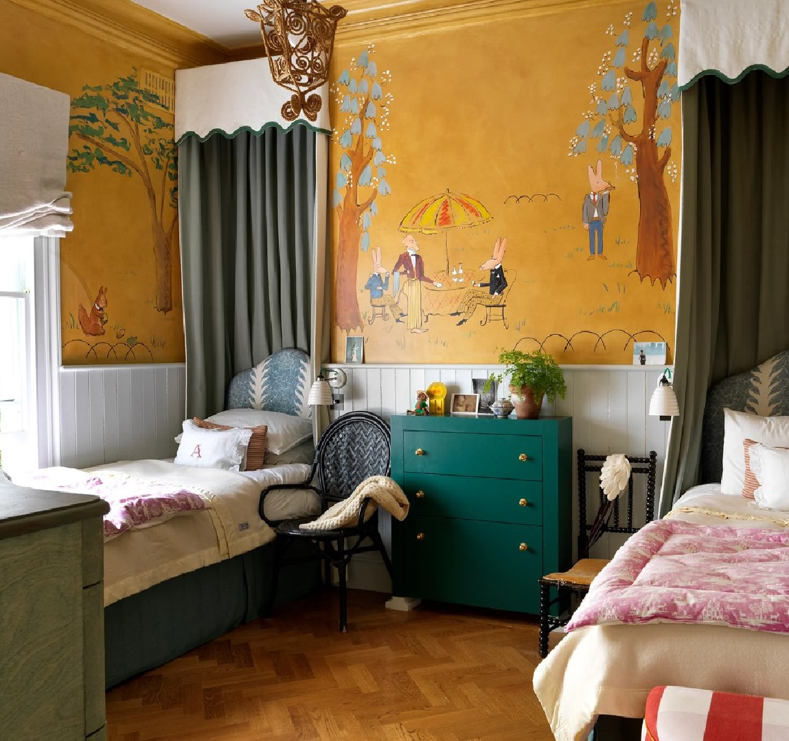 Beautiful child's bedroom with mural - Simon Brown photo and Beata Heuman interior design. #beataheuman #swedishfarmhouse