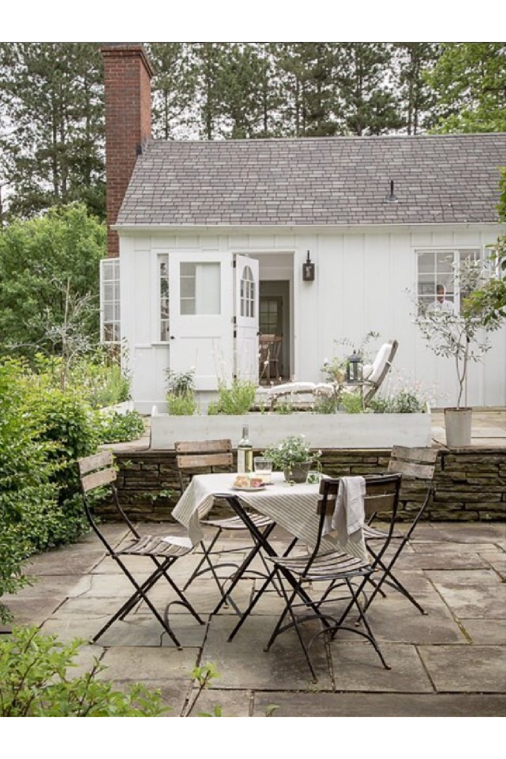 White New England farmhouse - Nancy Fishelson design; Helen Norman photo; styling @jlufkin for Country Living magazine. #americancountry #allwhitedecor