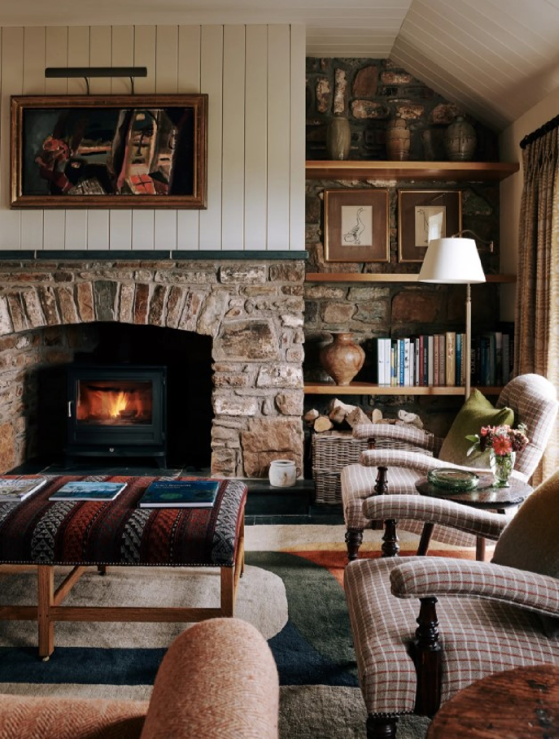 Pembrokeshire cottage with snug room - photo: Michael Sinclair for House & Garden UK. #englishcountry #snugrooms
