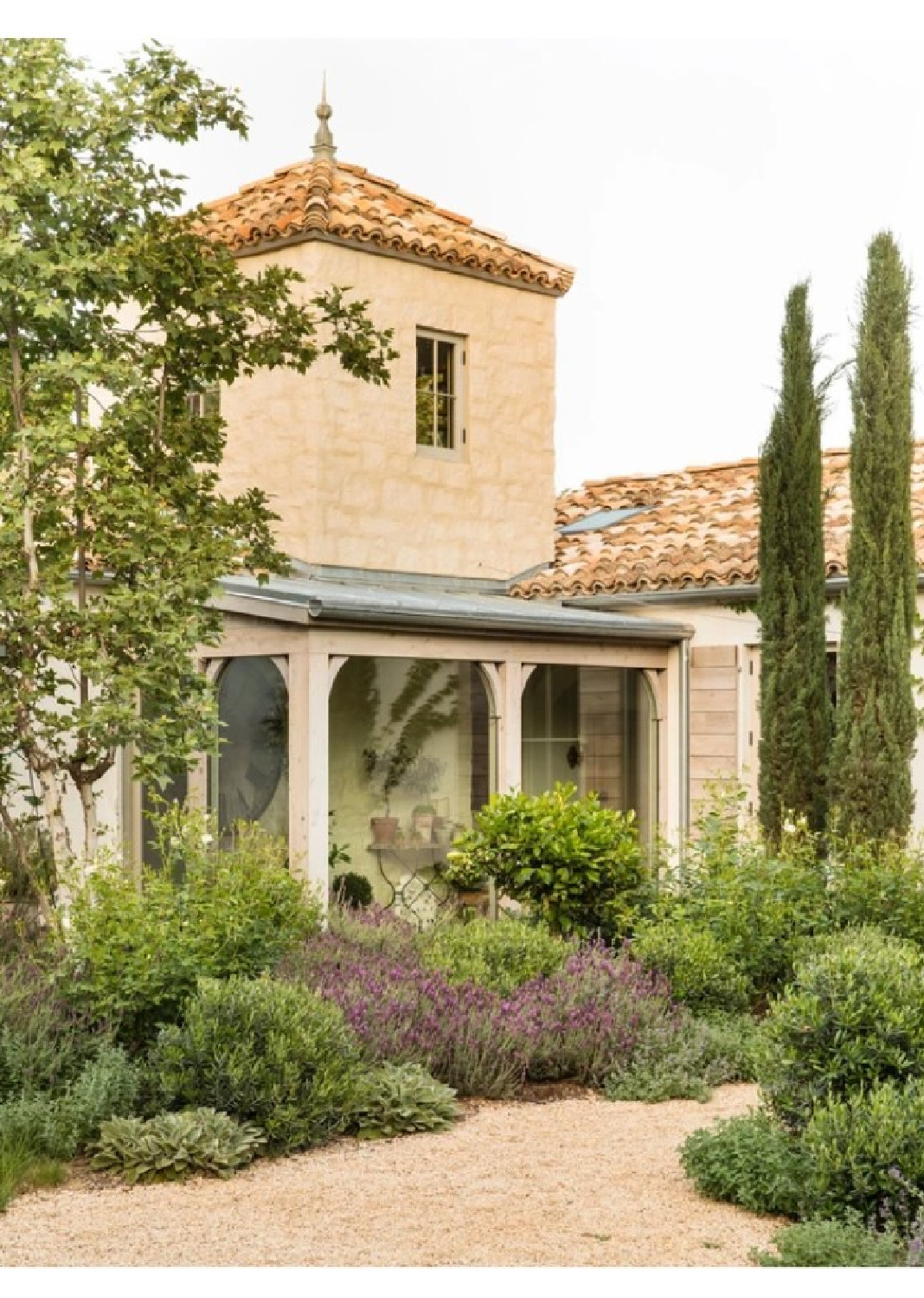 Patina Farm in Ojai, CA - architect: Steve Giannetti and design by Brooke Giannetti. Understated elegance and European country inspired. Photo: Montecito Properties.