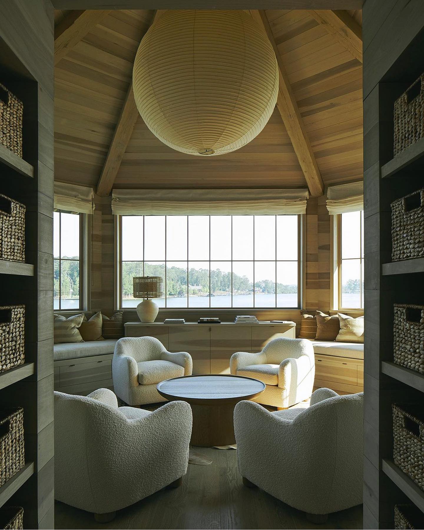 Charming conversation area in a magnificent home with architecture by Jeffrey Dungan (Francis Bryant Construction & Betsy Brown design). #jeffreydungan #betsybrown