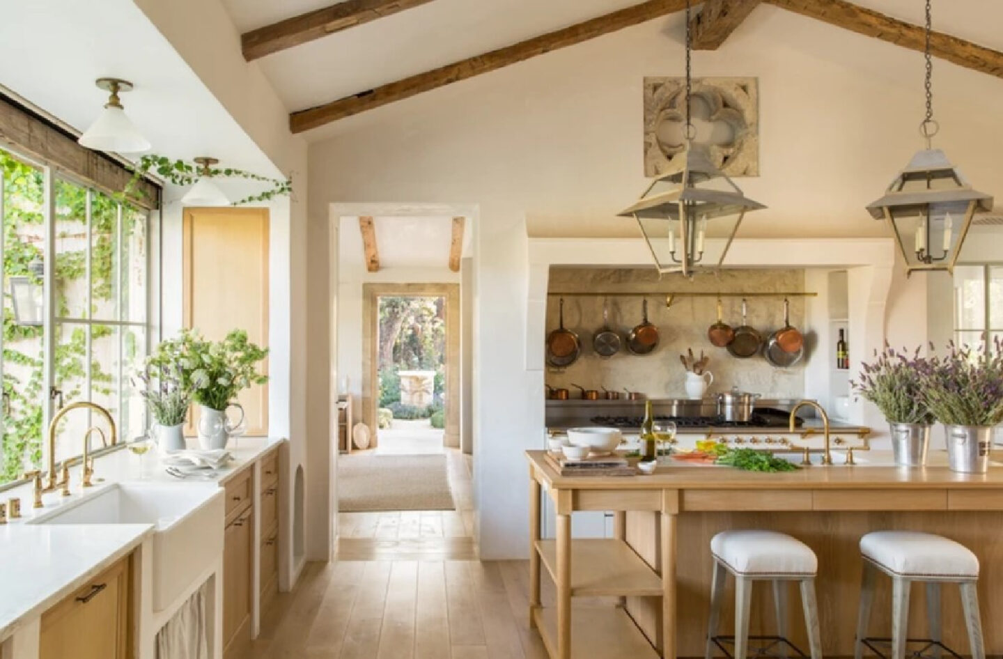 Patina Farm in Ojai, CA - architect: Steve Giannetti and design by Brooke Giannetti. Understated elegance and European country inspired. Photo: Montecito Properties.