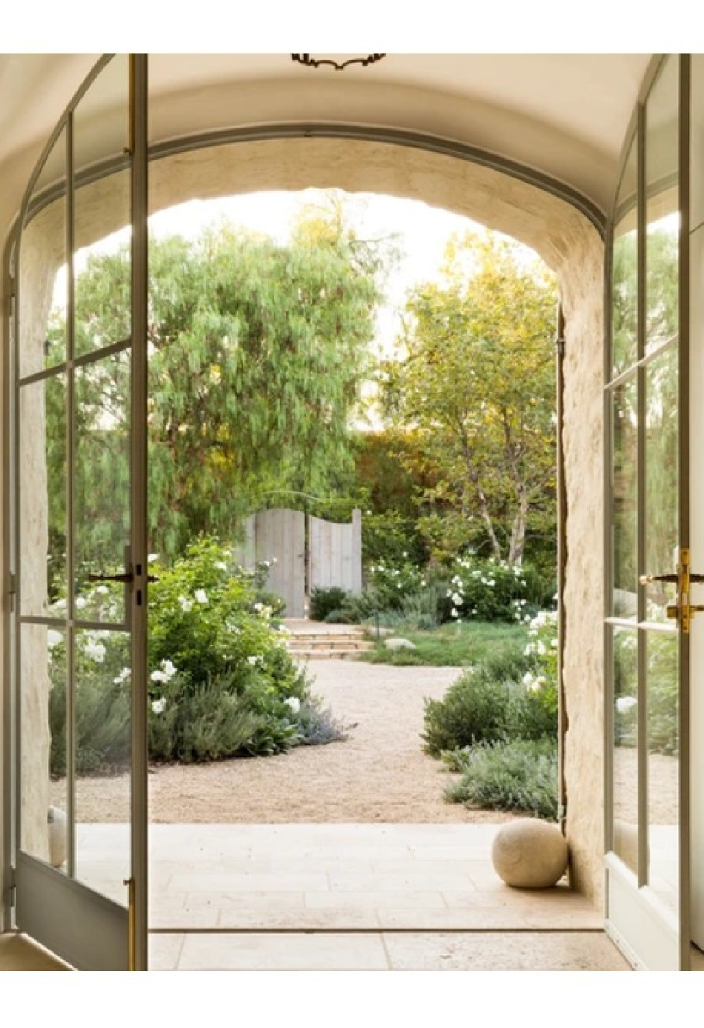 Patina Farm in Ojai, CA - architect: Steve Giannetti and design by Brooke Giannetti. Understated elegance and European country inspired. Photo: Montecito Properties.