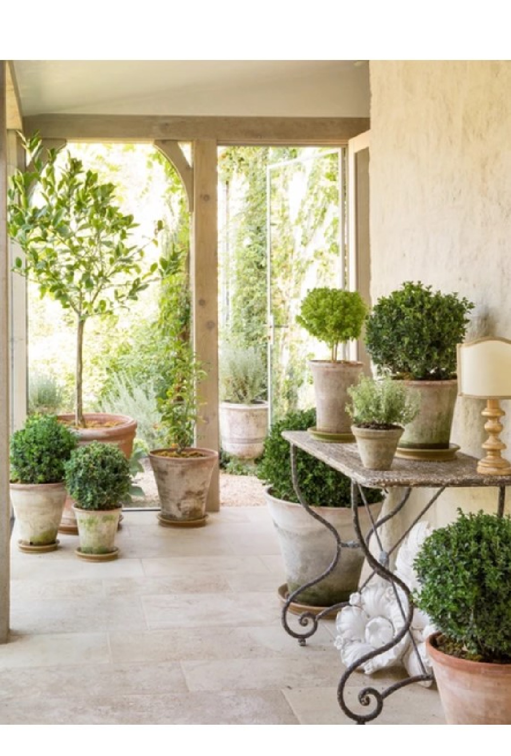 Patina Farm in Ojai, CA - architect: Steve Giannetti and design by Brooke Giannetti. Understated elegance and European country inspired. Photo: Montecito Properties.