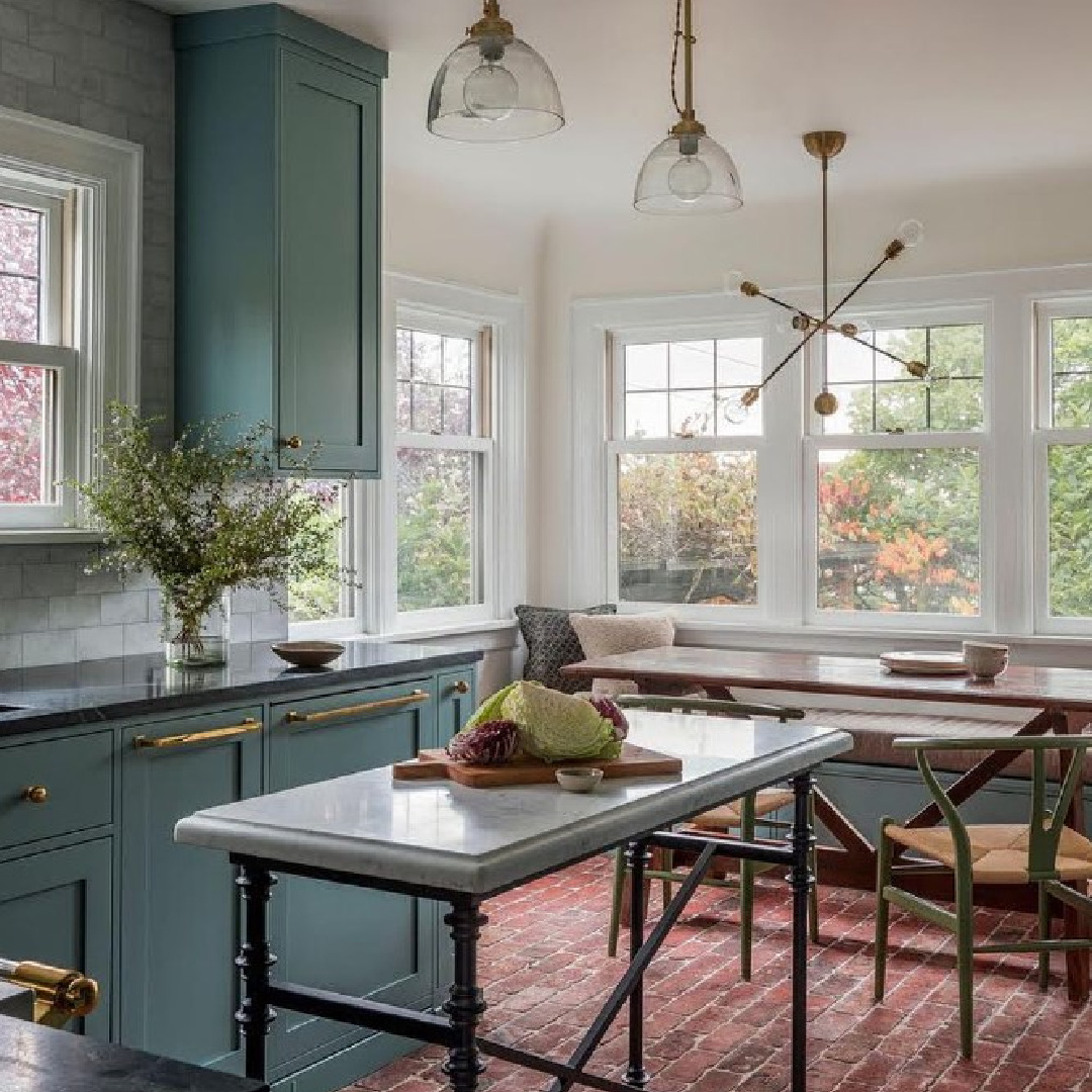 Heidi Caillier Oval Room blue kitchen with marble topped work table - photo: @haris.kenjar. #bluekitchen #farrowandballovalroomblue