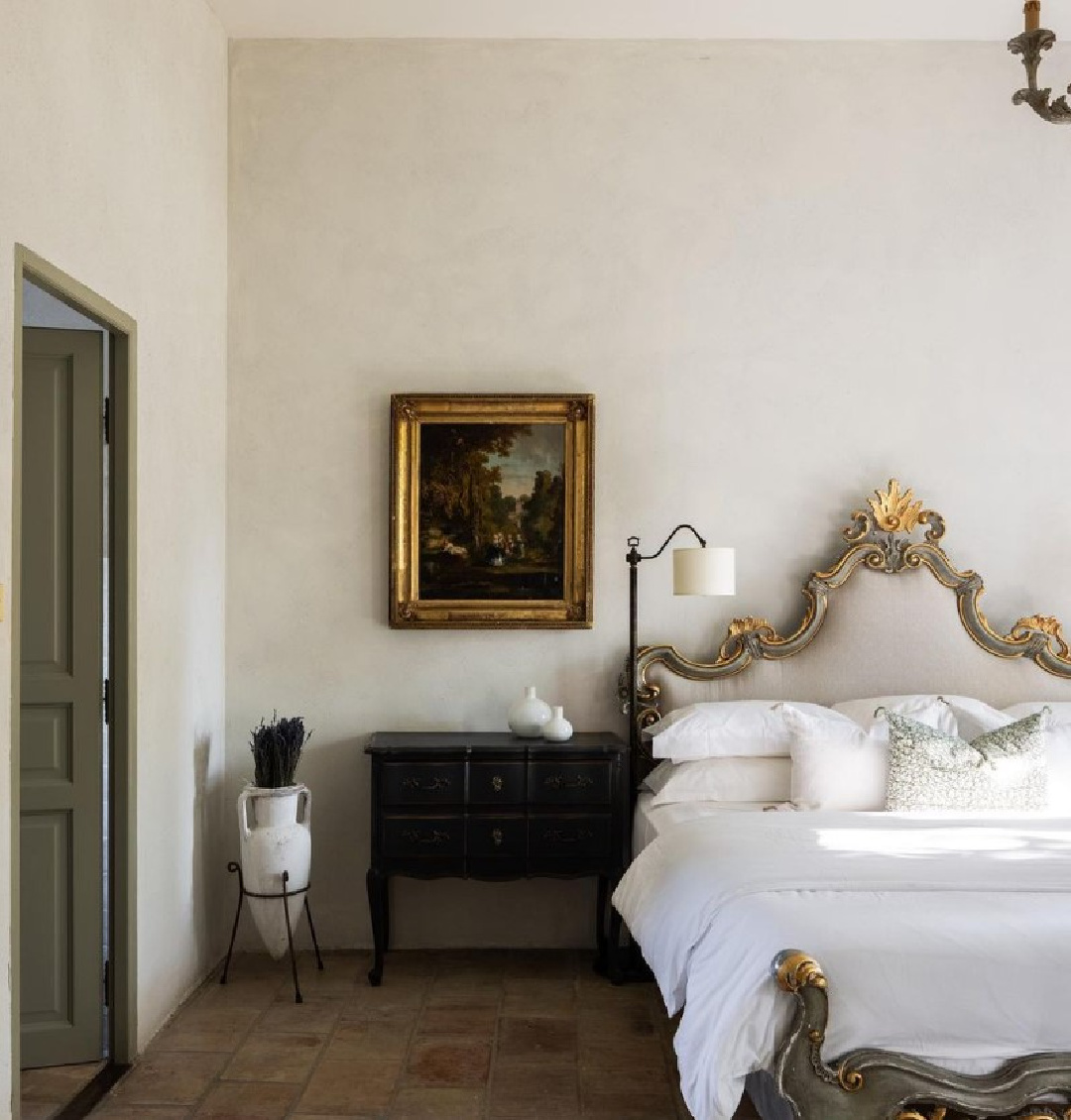 French country bedroom. Warm European luxury and cozy opulence in a French vacation villa in Provence - La Bastide de Laurence. #frenchbastide #frenchvilla #luxuryvilla #provencevilla #warmeuropeanluxury #cozyopulence #frenchcountryinterior #rusticelegance