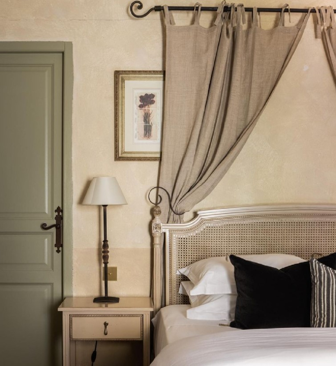 French country bedroom. Warm European luxury and cozy opulence in a French vacation villa in Provence - La Bastide de Laurence. #frenchbastide #frenchvilla #luxuryvilla #provencevilla #warmeuropeanluxury #cozyopulence #provencehomes #frenchcountryinterior