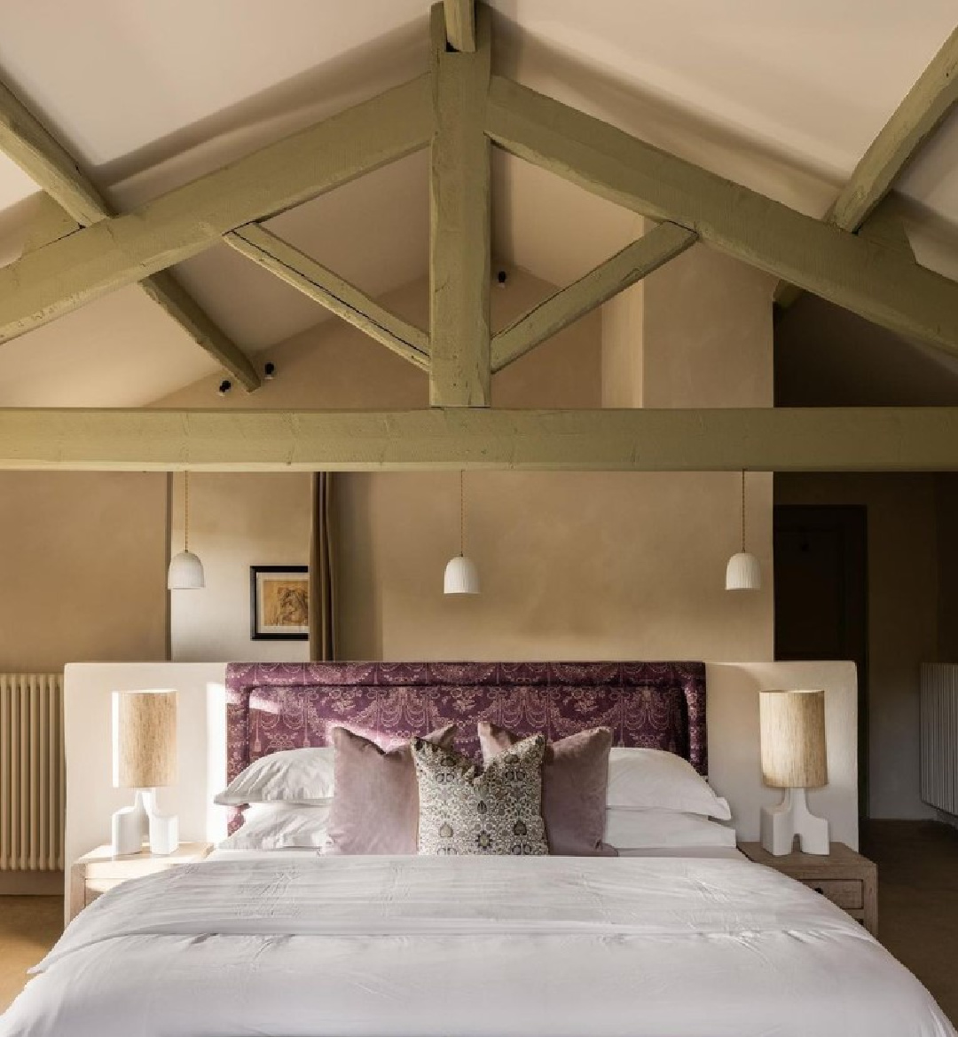French country bedroom. Warm European luxury and cozy opulence in a French vacation villa in Provence - La Bastide de Laurence. #frenchbastide #frenchvilla #luxuryvilla #provencevilla #warmeuropeanluxury #cozyopulence #frenchcountryinterior #frenchcountryarchitecture