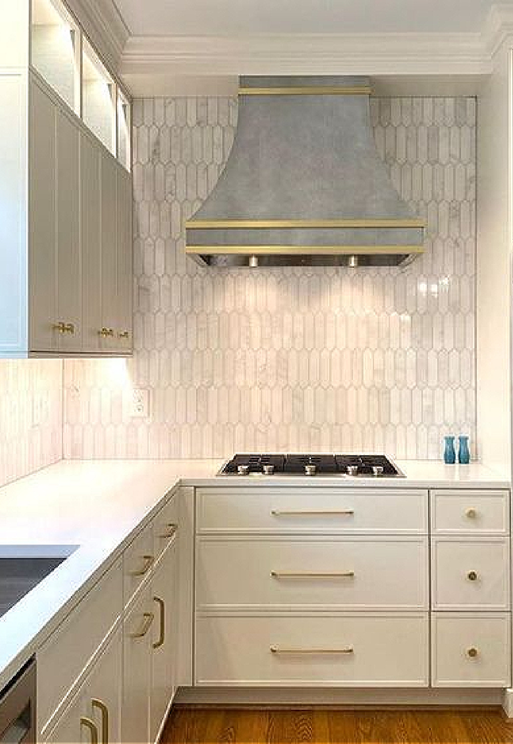 SW GREEK VILLA on kitchen cabinets - @cabinet_creations_nc (Mara Bagnal Gardner).