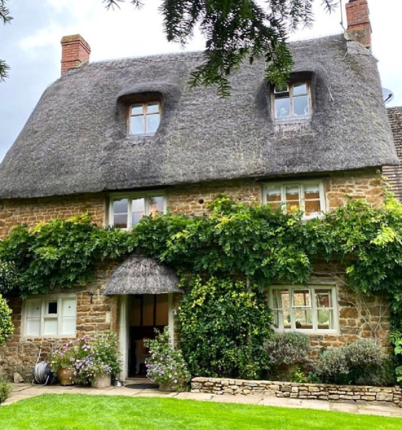 Cotswold Cottage Why is the Architecture, History & Charm Irresistible