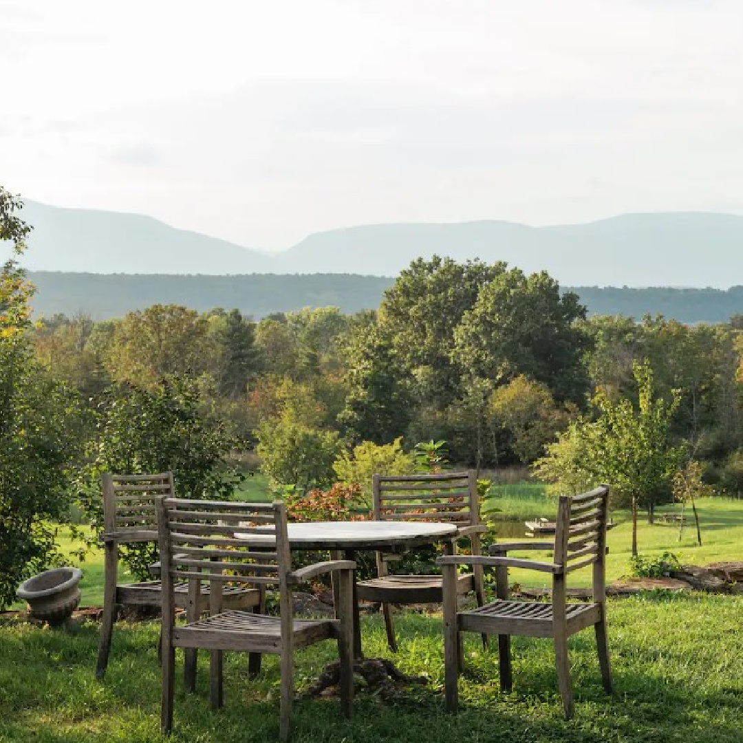 Catskills landscape outside a beautiful converted barn by Gun Nowak.