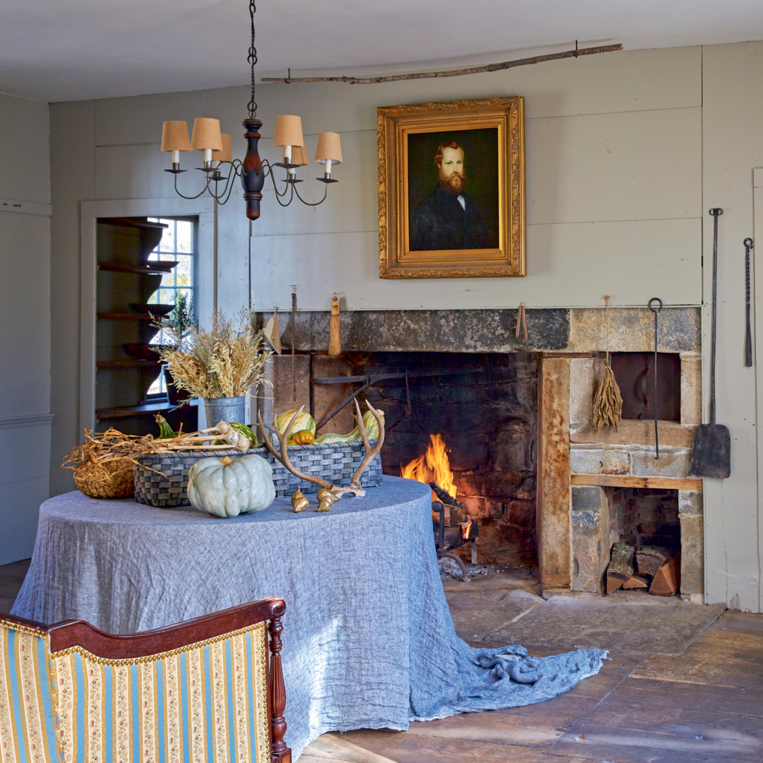 Primitive fireplace in Nora Murphy COUNTRY HOUSE LIVING. #newenglandstyle #americancountry #americanfarmhouse