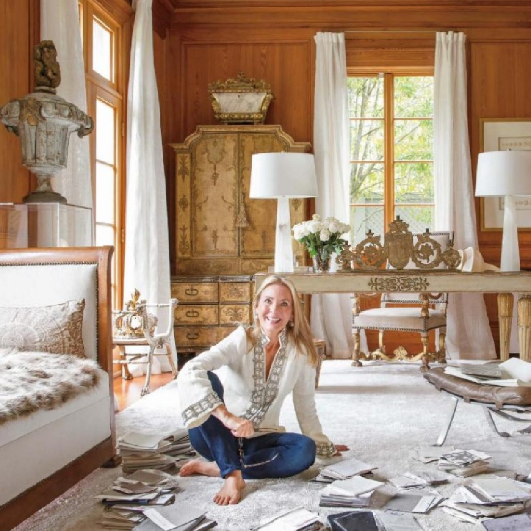 Tara Shaw design with antiques in a soulful arrangement for modern living. #tarashaw #livingwithantiques